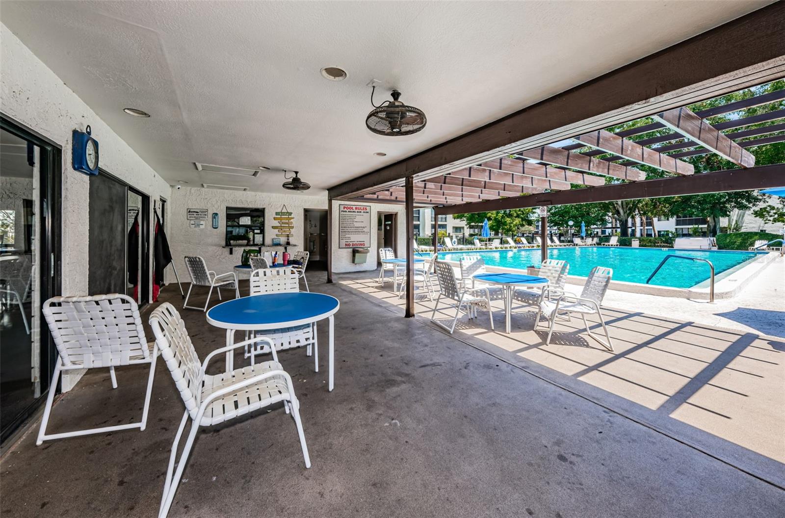 INVERNESS CONDO III PHASE I UNIT 6019 - Residential