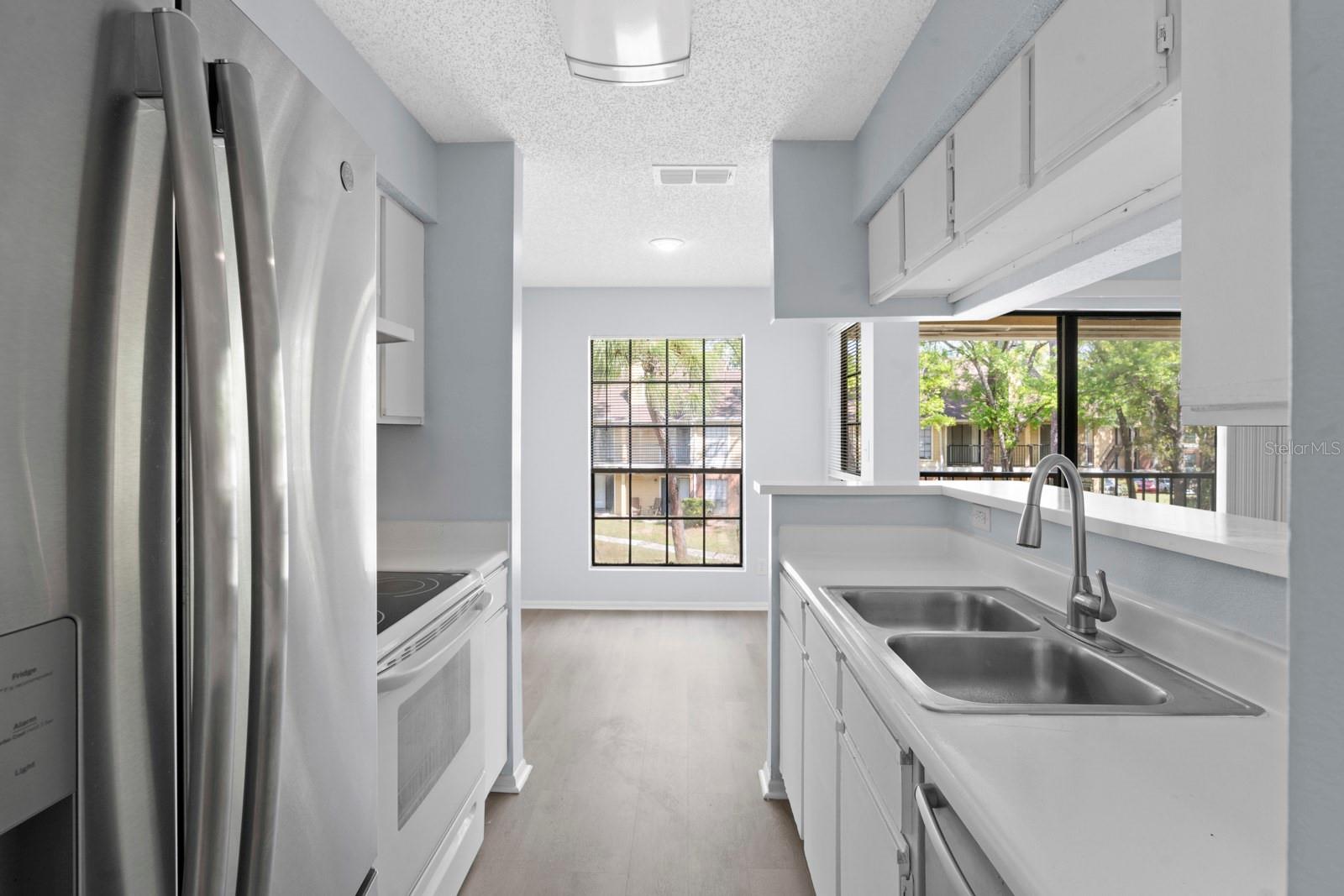 THE GRAND RESERVE CONDO - Residential