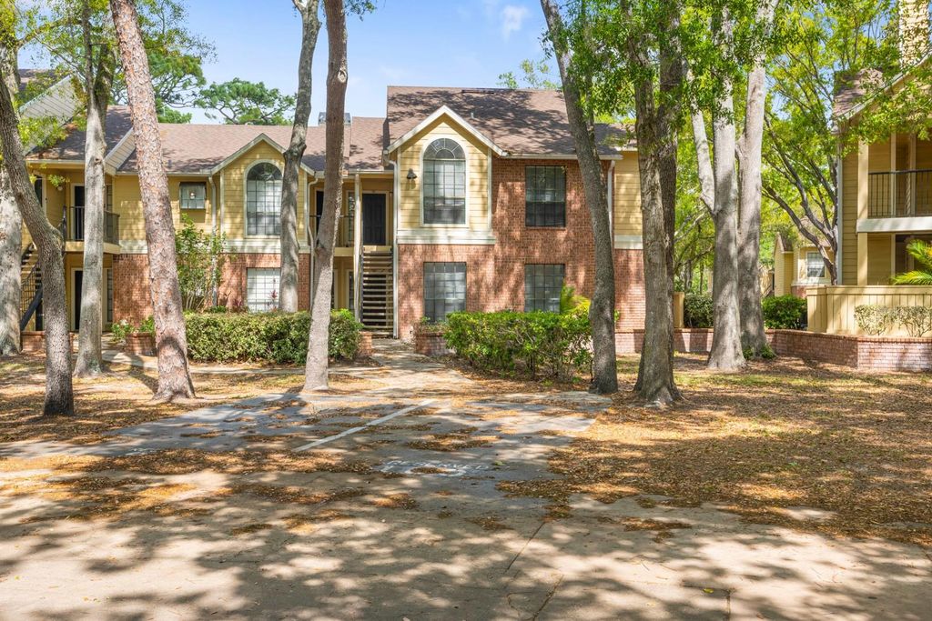 Photo of 8609 Mallard Reserve Drive #203, Tampa, FL 33614 (MLS # TB8486893)