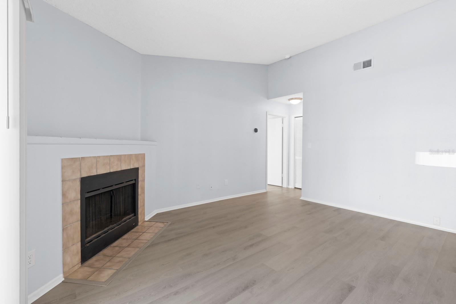 THE GRAND RESERVE CONDO - Residential