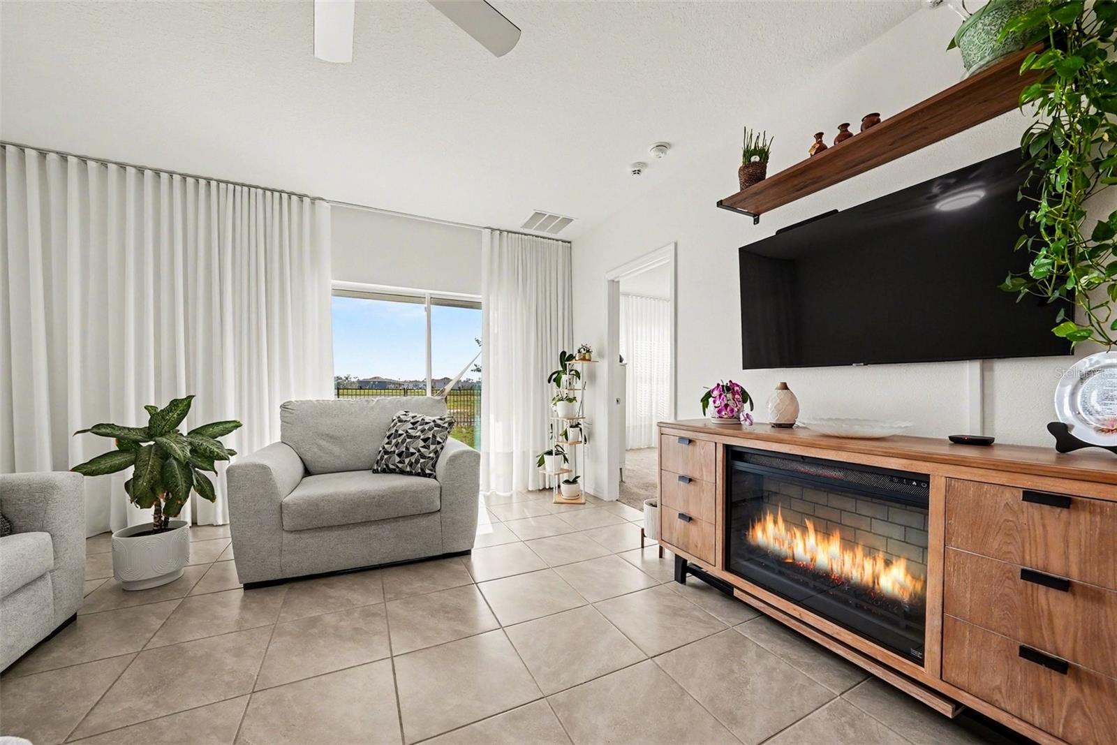 AVALON PARK WEST-NORTH PH 2 4 5 - Residential