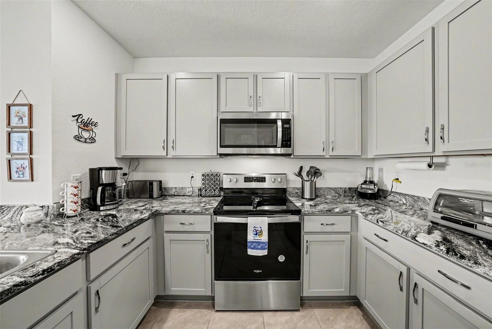 AVALON PARK WEST-NORTH PH 2 4 5 - Residential