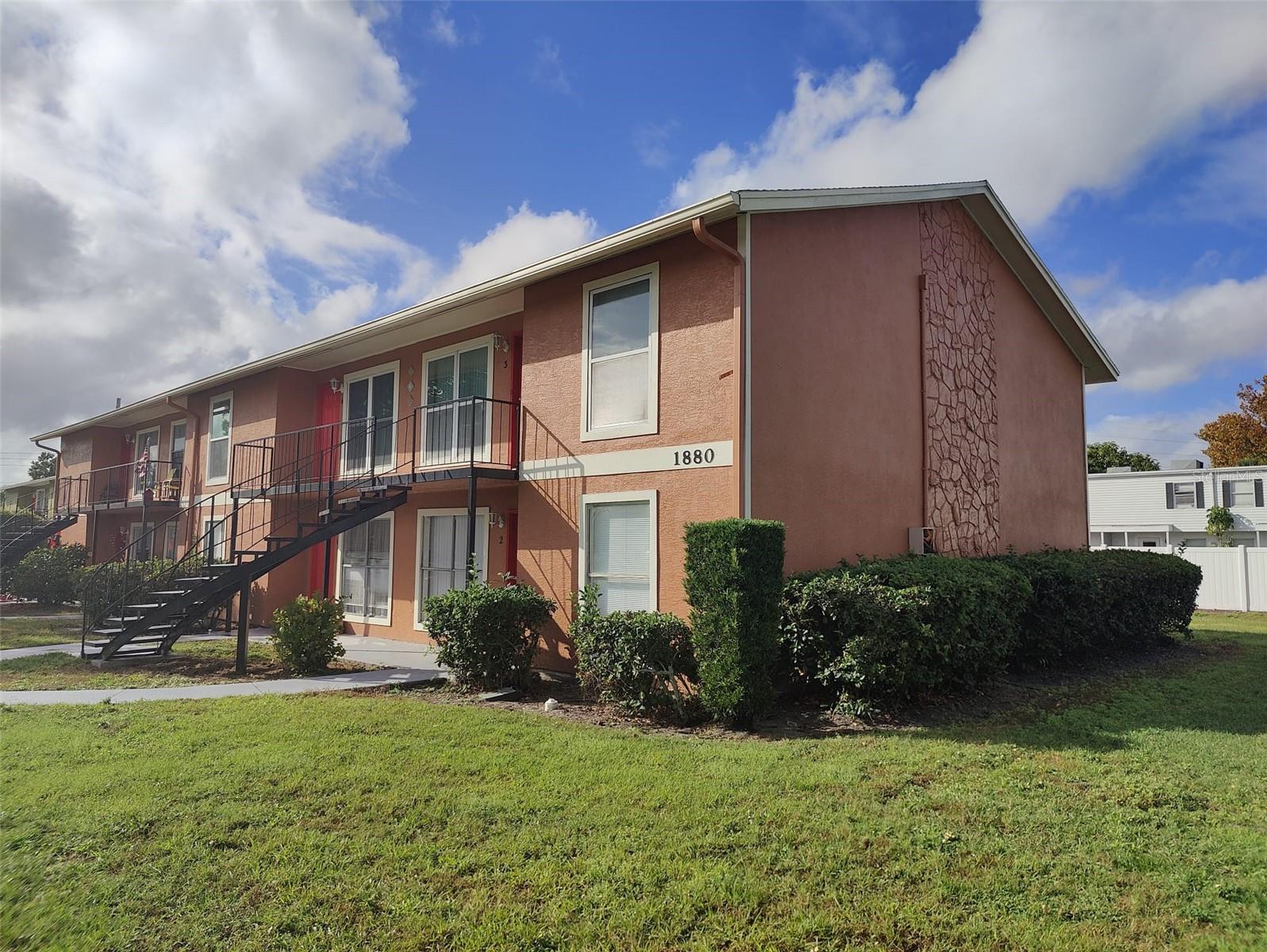 FOR RENT 2 BEDROOM 1 BATHROOM CONDO**2ND FLOOR**FRESH PAINTED**CERAMIC AND LAMINATE EXEPT BEDROOMS**WASHER & DRYER** SCHEDULE A SHOWING TODAY