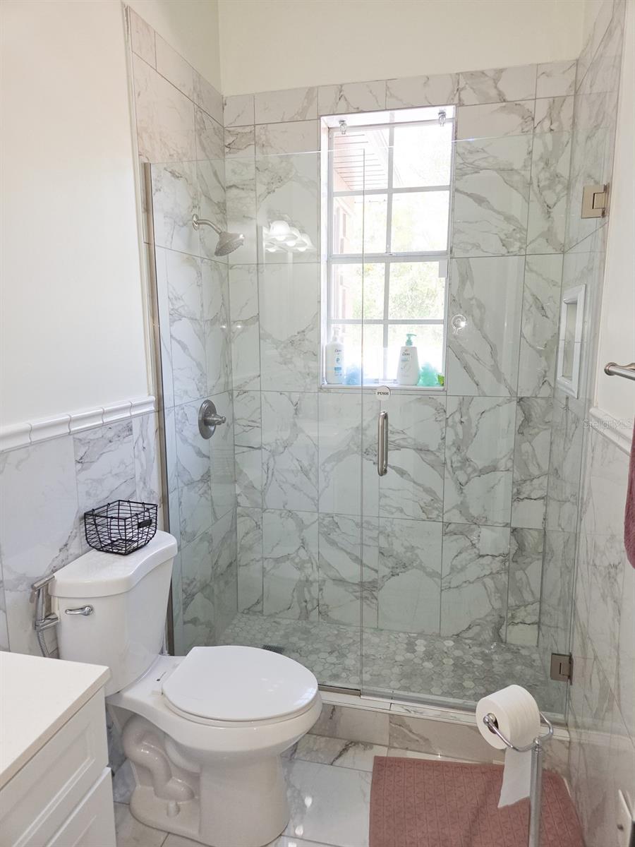 MARKHAM MEADOWS - Residential