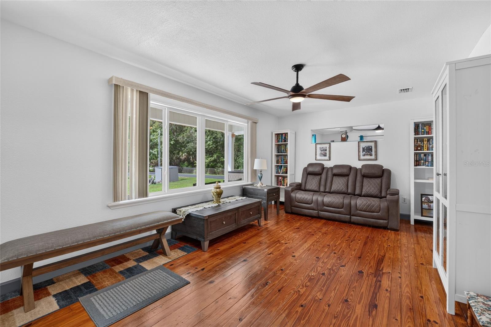 12151 NE 52ND PLACE ROAD