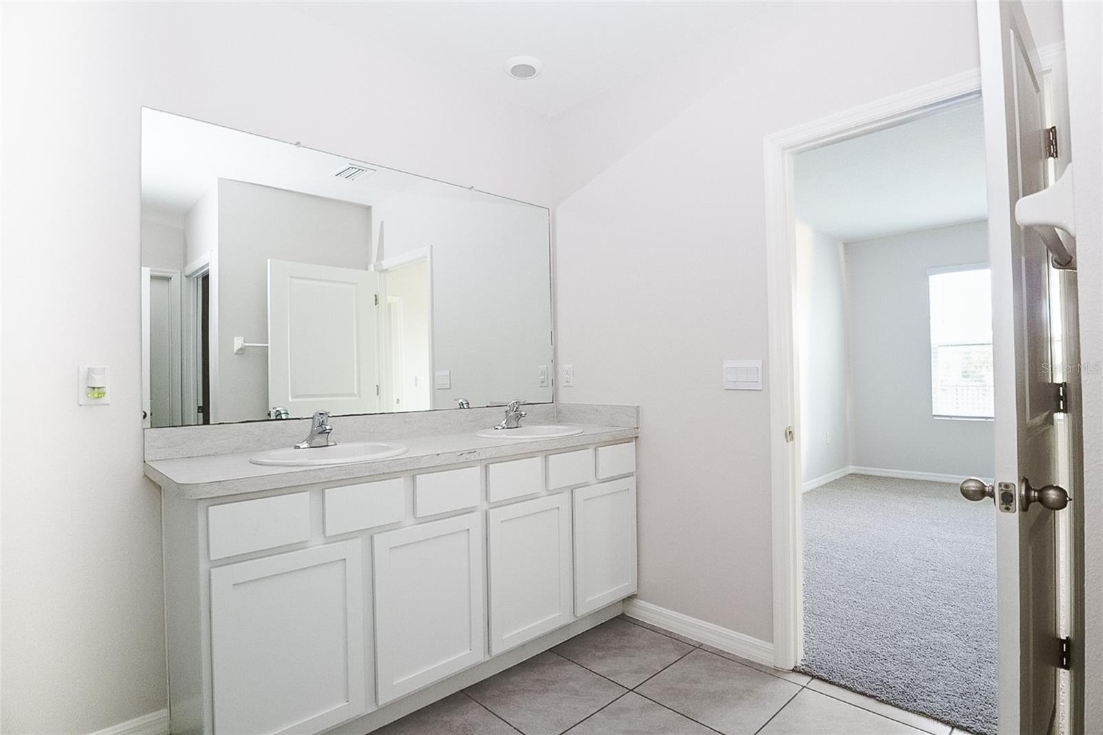 ASHBERRY VILLAGE PH 1 - Residential