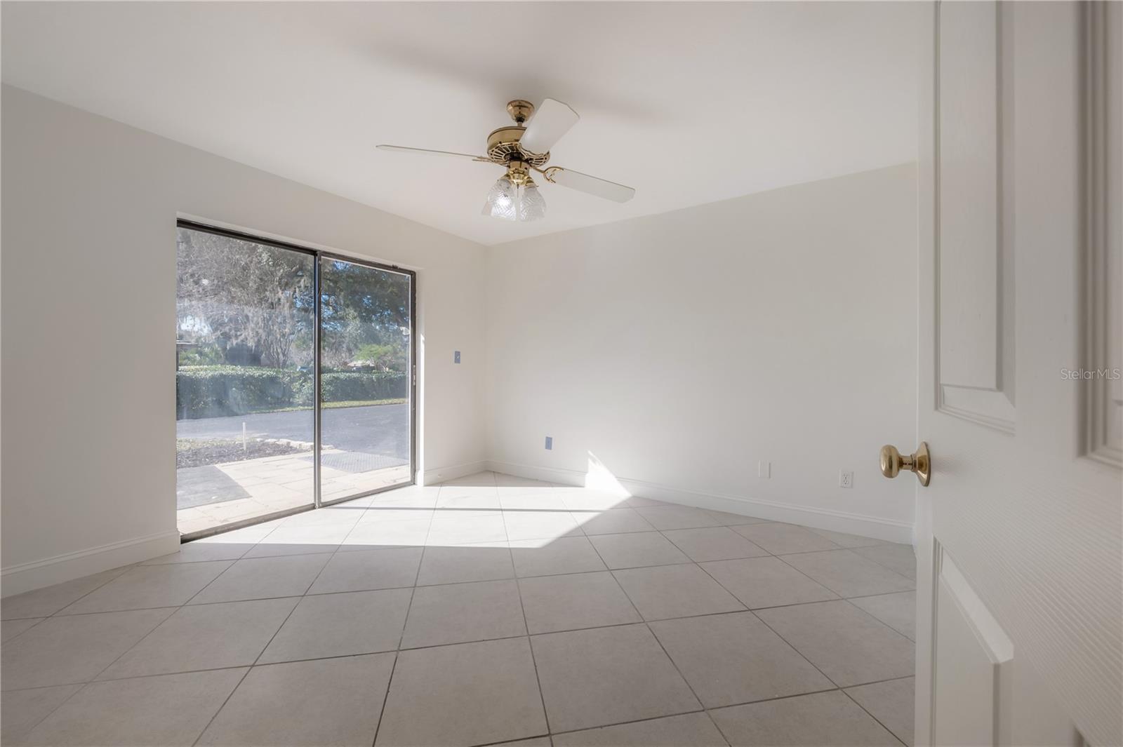 GARDEN GROVE - Residential