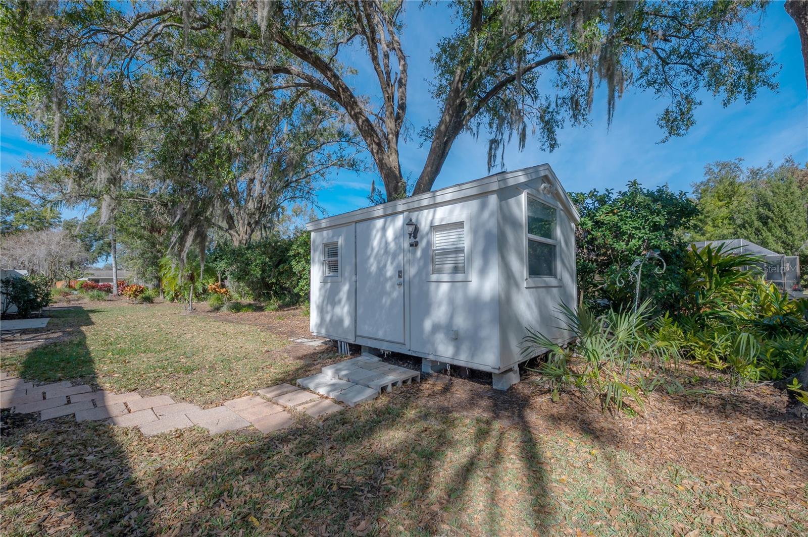 GARDEN GROVE - Residential