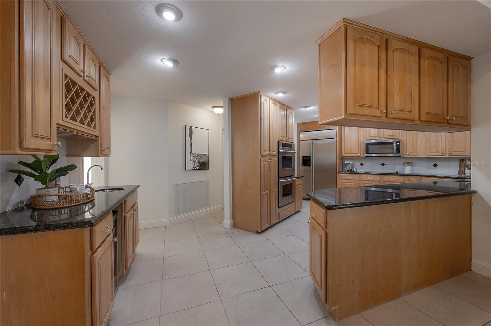 GARDEN GROVE - Residential