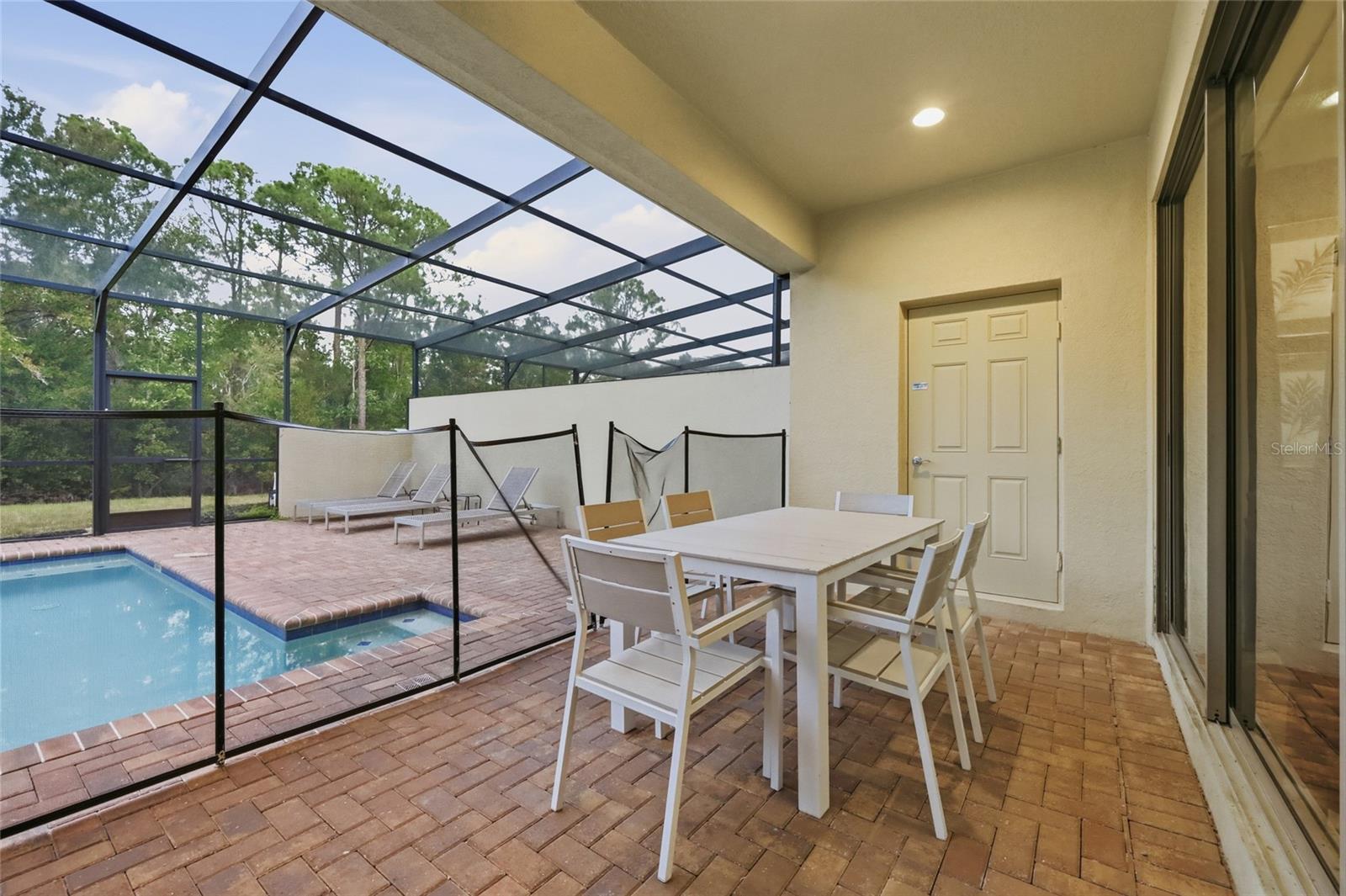 WINDSOR AT WESTSIDE PH 2B - Residential