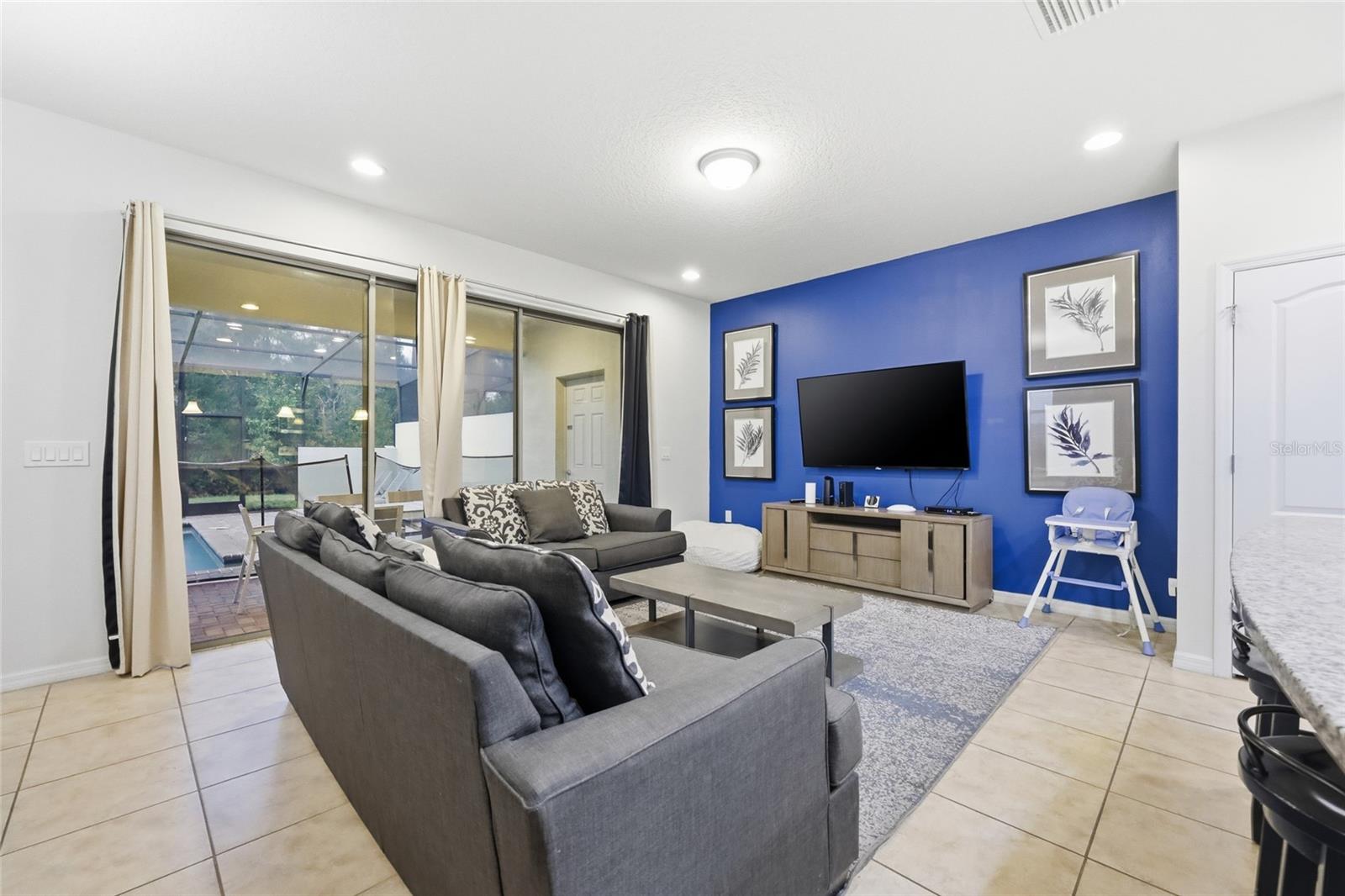 WINDSOR AT WESTSIDE PH 2B - Residential