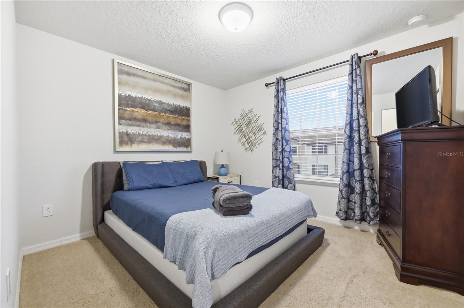 WINDSOR AT WESTSIDE PH 2B - Residential