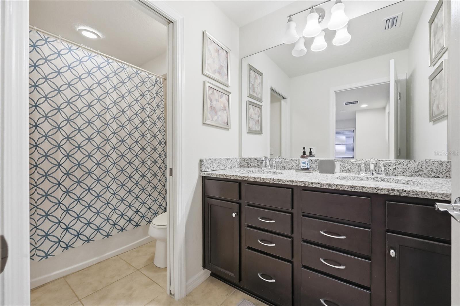 WINDSOR AT WESTSIDE PH 2B - Residential