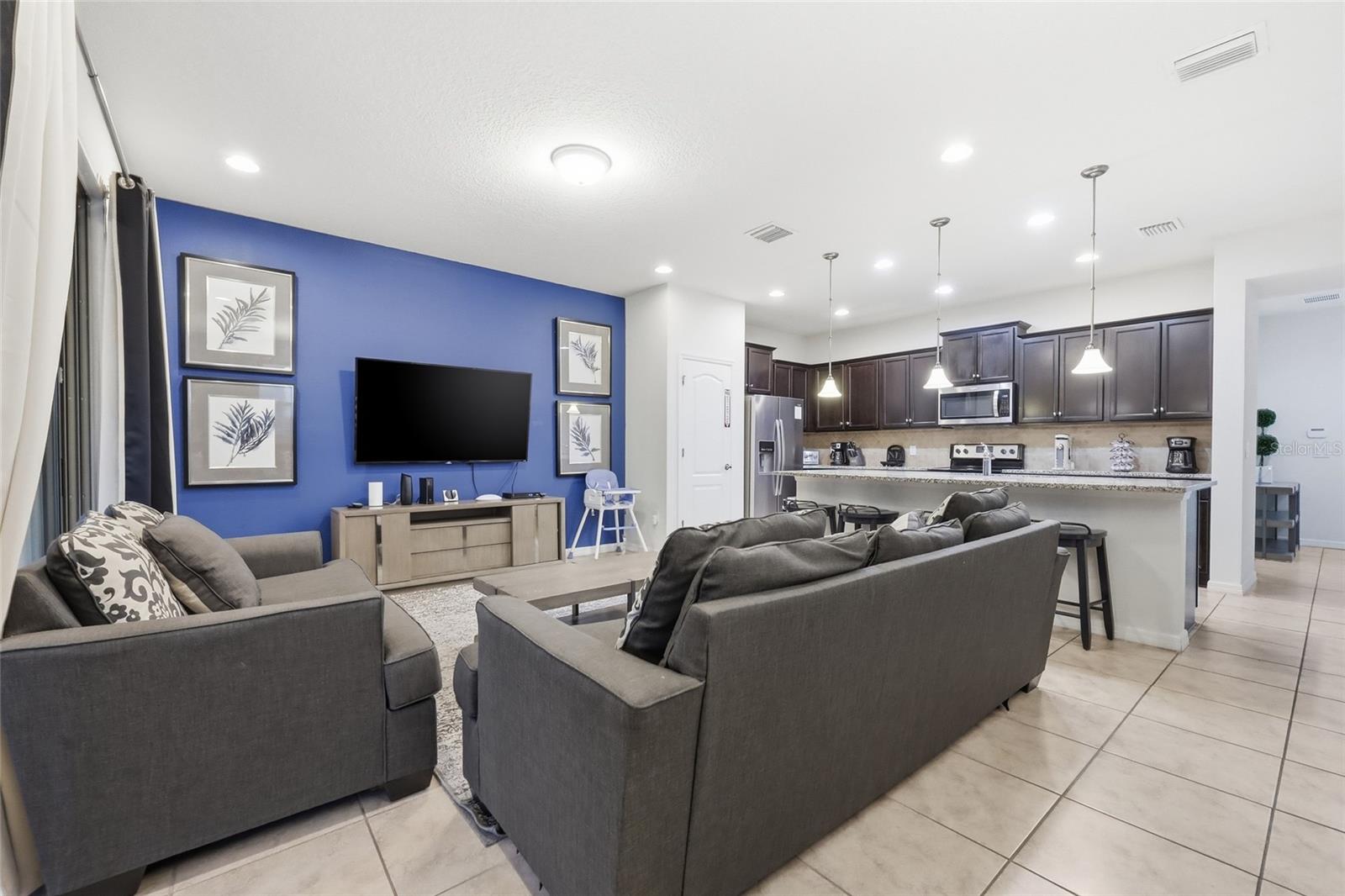 WINDSOR AT WESTSIDE PH 2B - Residential