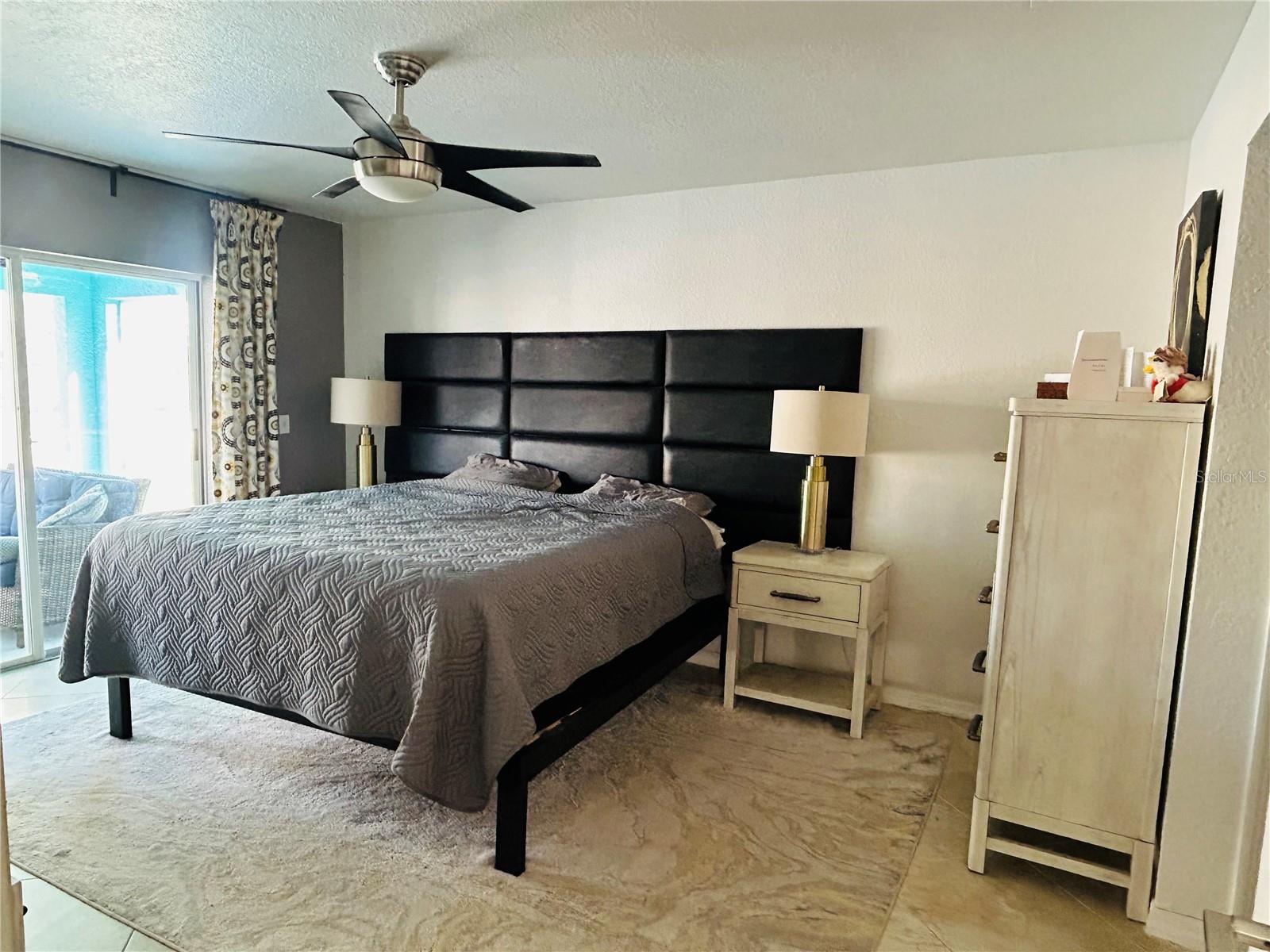 PELICAN - Residential