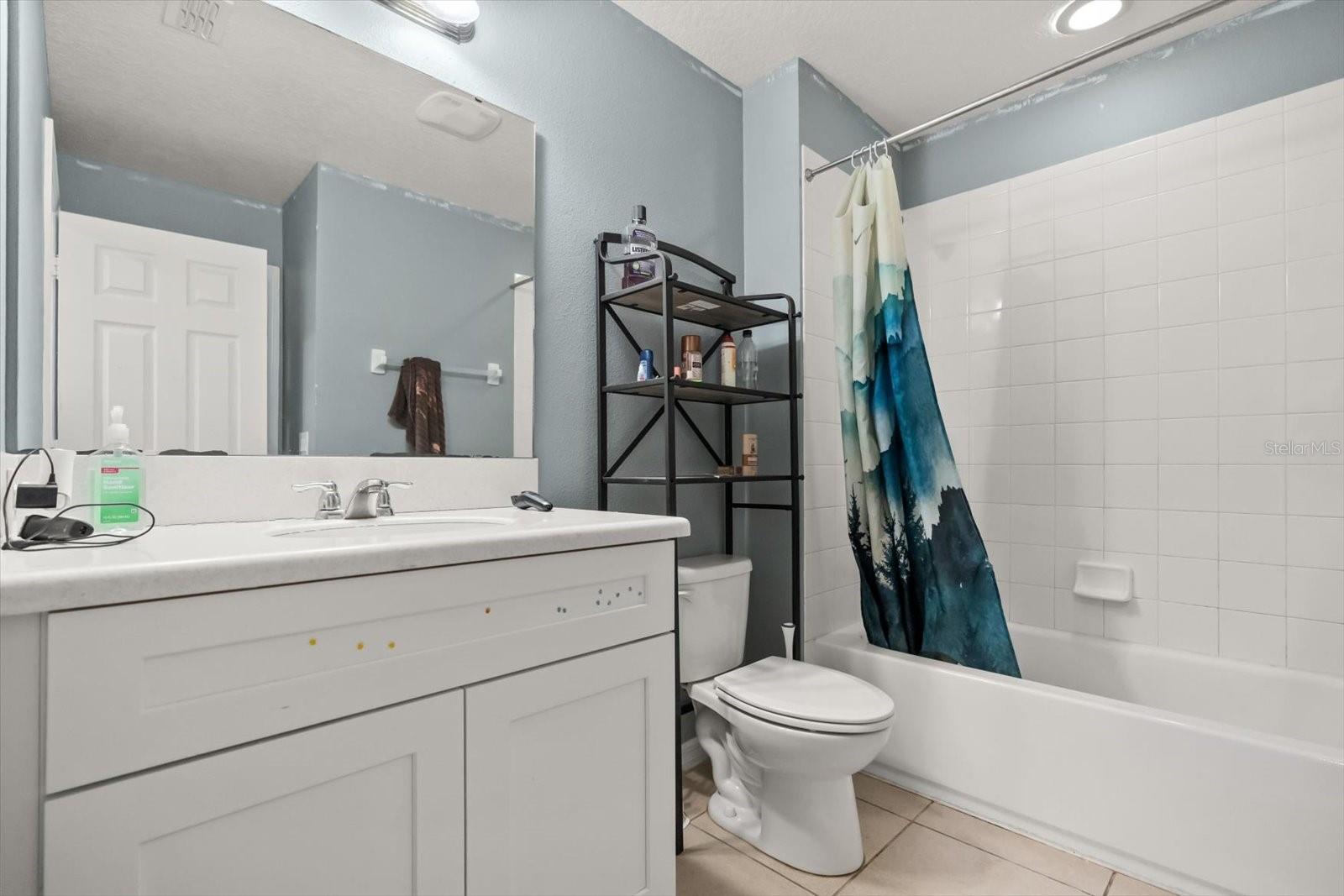 DALES/WEST HAVEN - Residential