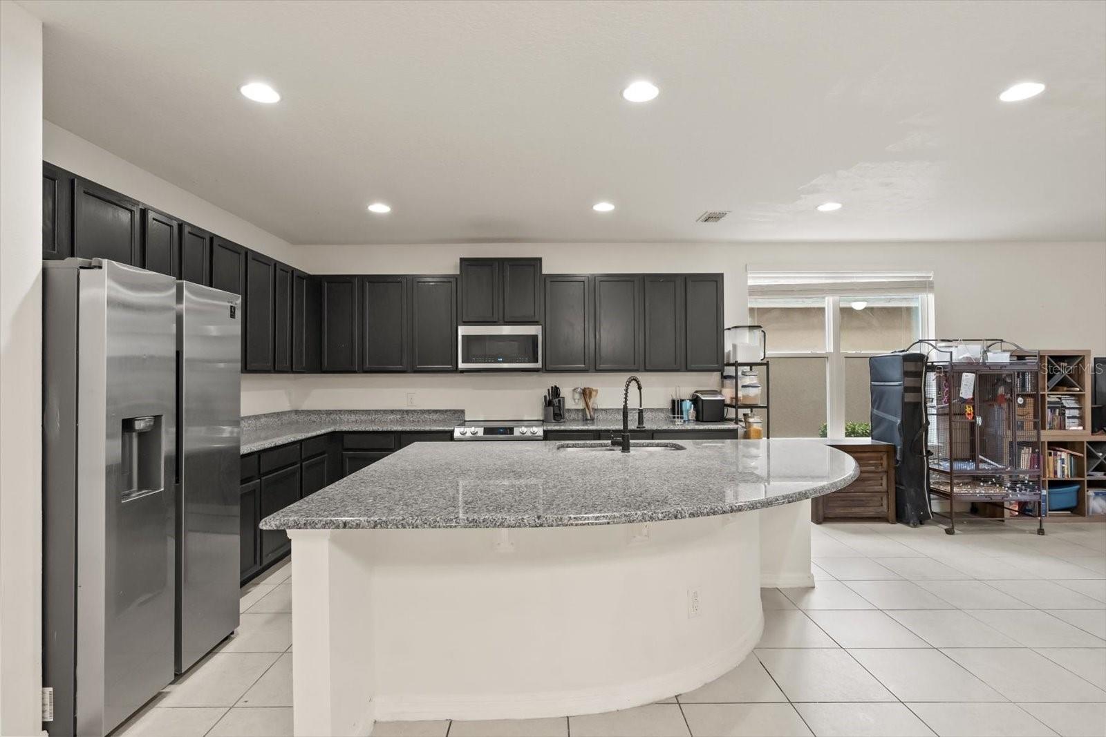 DALES/WEST HAVEN - Residential