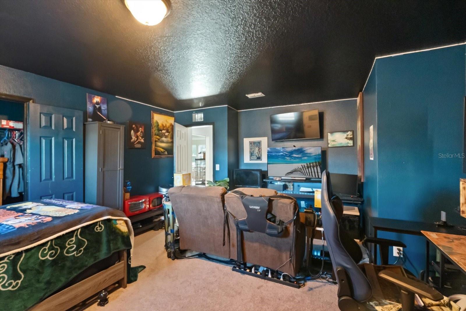 DALES/WEST HAVEN - Residential