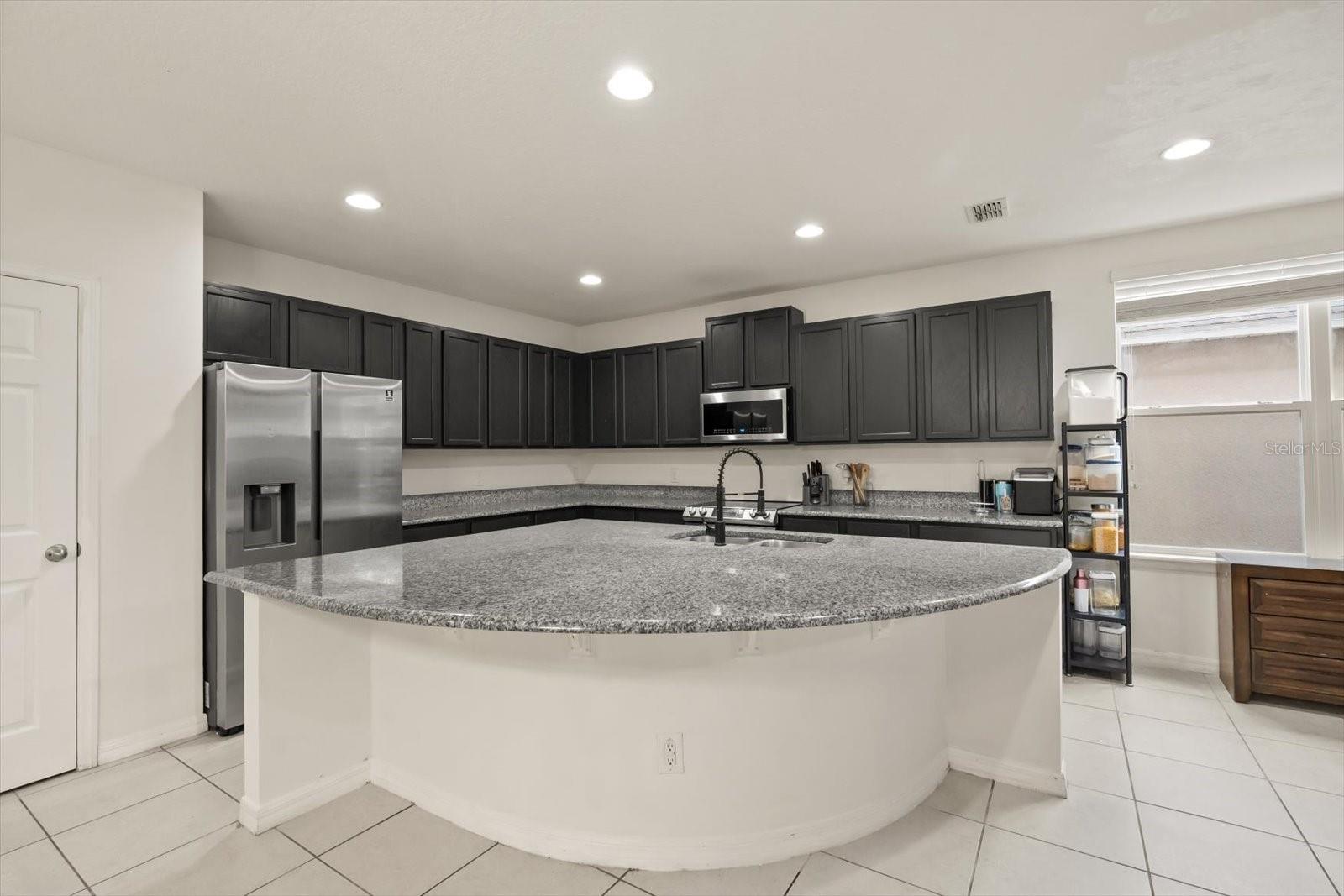 DALES/WEST HAVEN - Residential