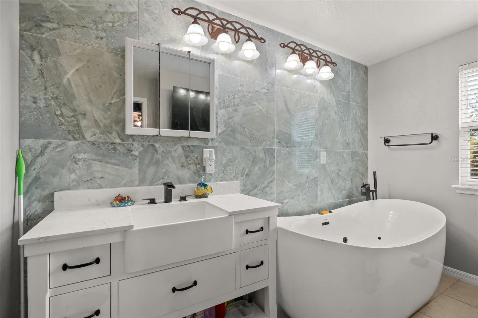 DALES/WEST HAVEN - Residential