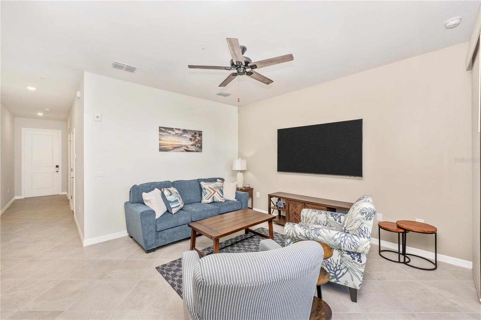 WELLEN PARK GOLF & COUNTRY CLUB - Residential Lease