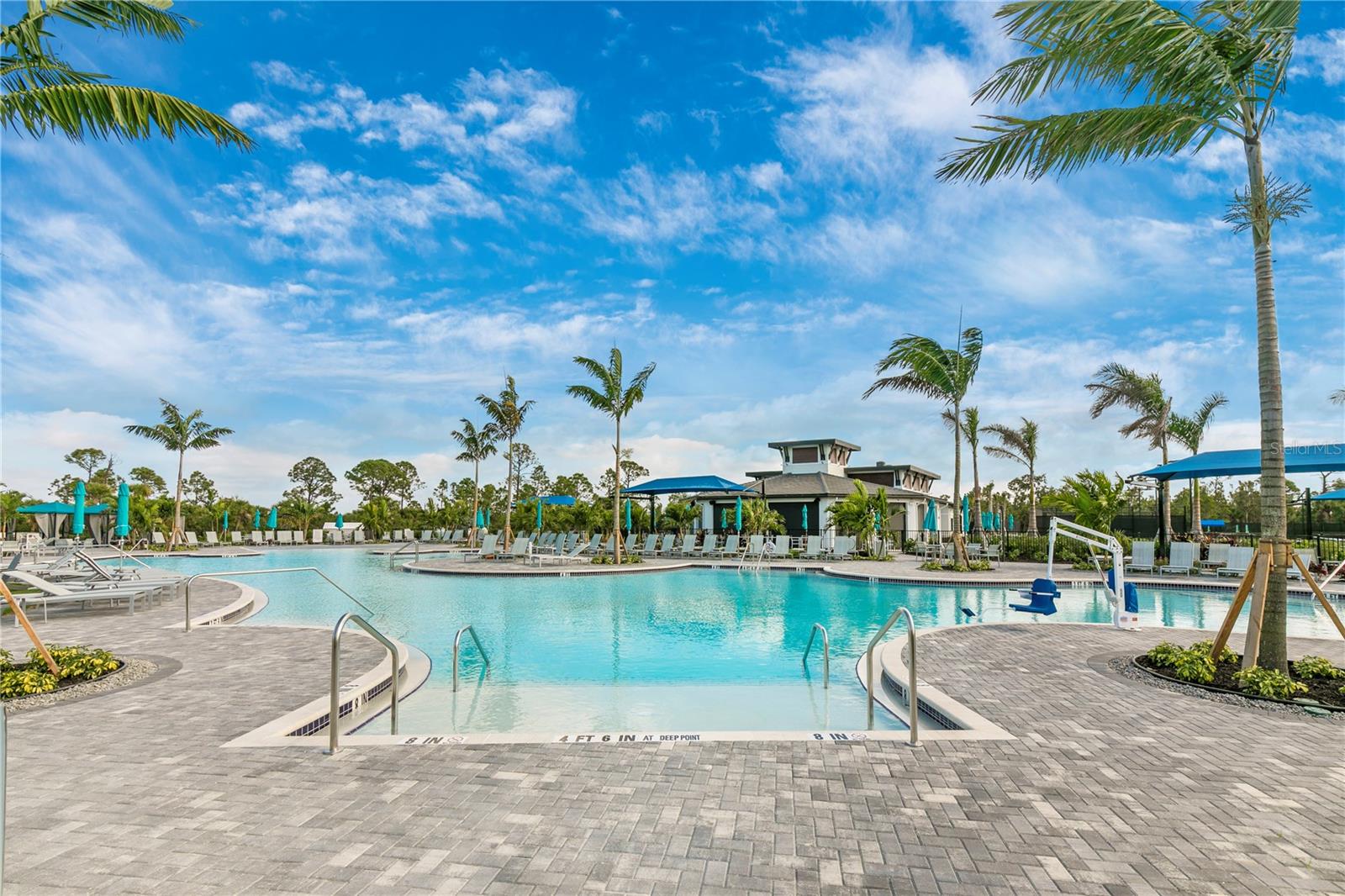 WELLEN PARK GOLF & COUNTRY CLUB - Residential Lease