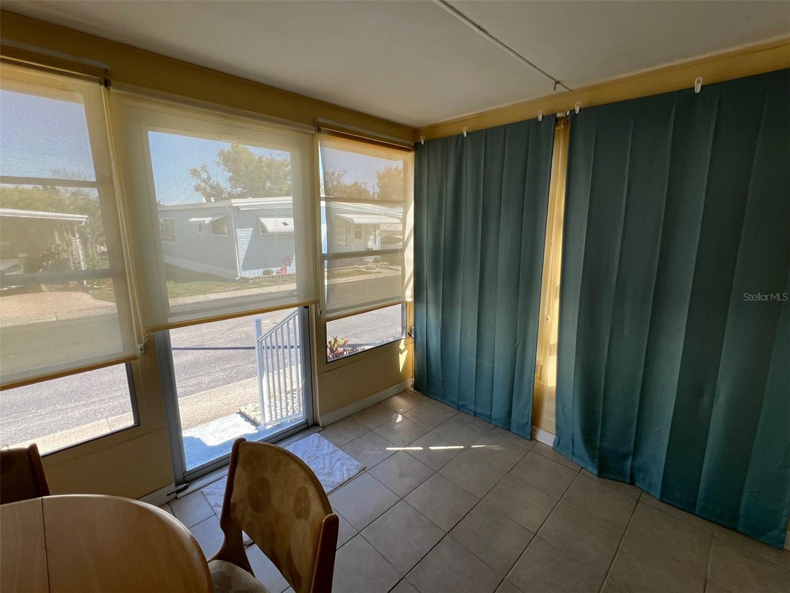 PALM HILL MOBILE HOME PARK UNREC - Residential