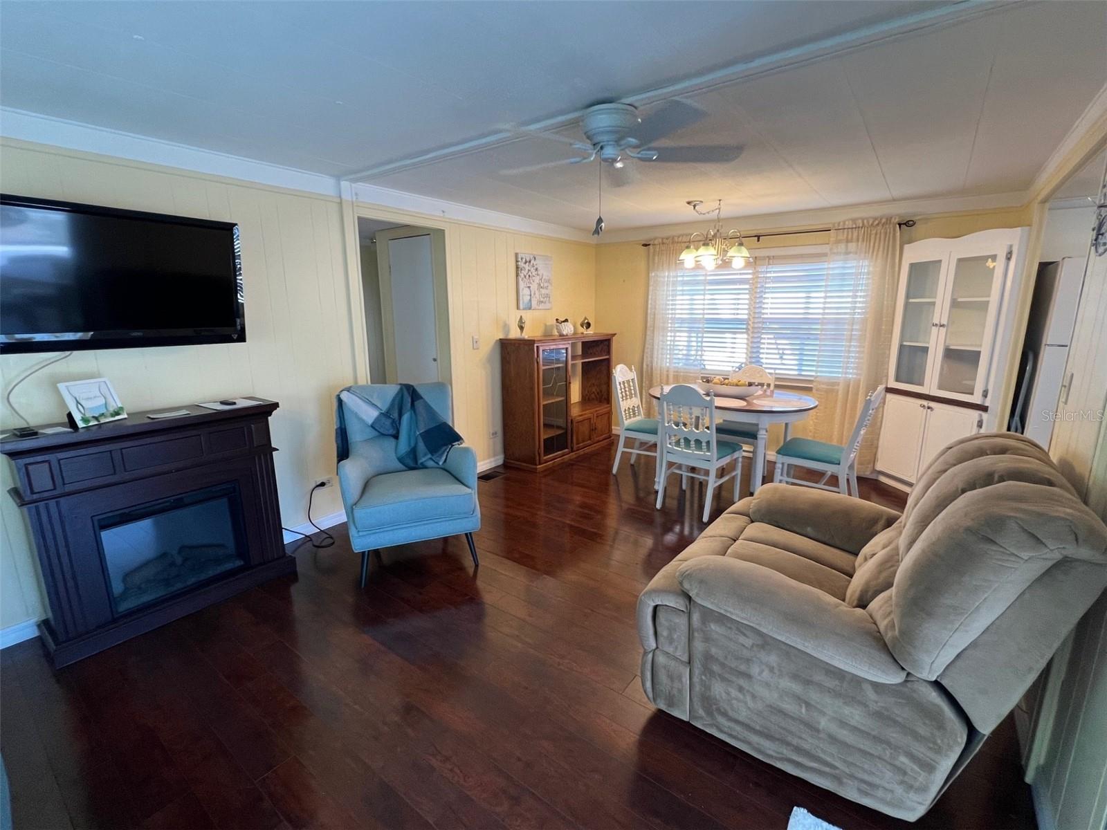 PALM HILL MOBILE HOME PARK UNREC - Residential