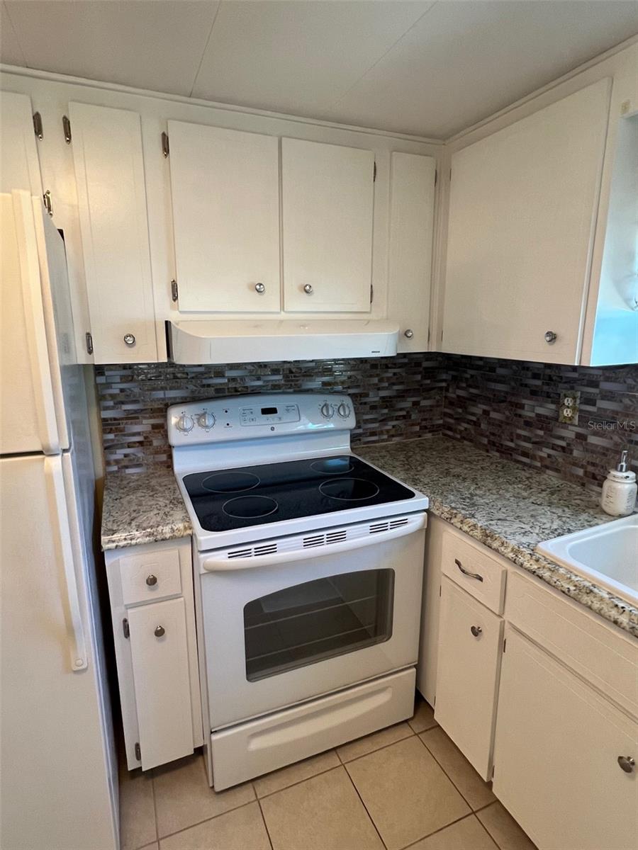 PALM HILL MOBILE HOME PARK UNREC - Residential