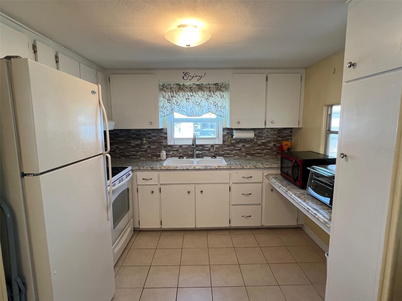 PALM HILL MOBILE HOME PARK UNREC - Residential