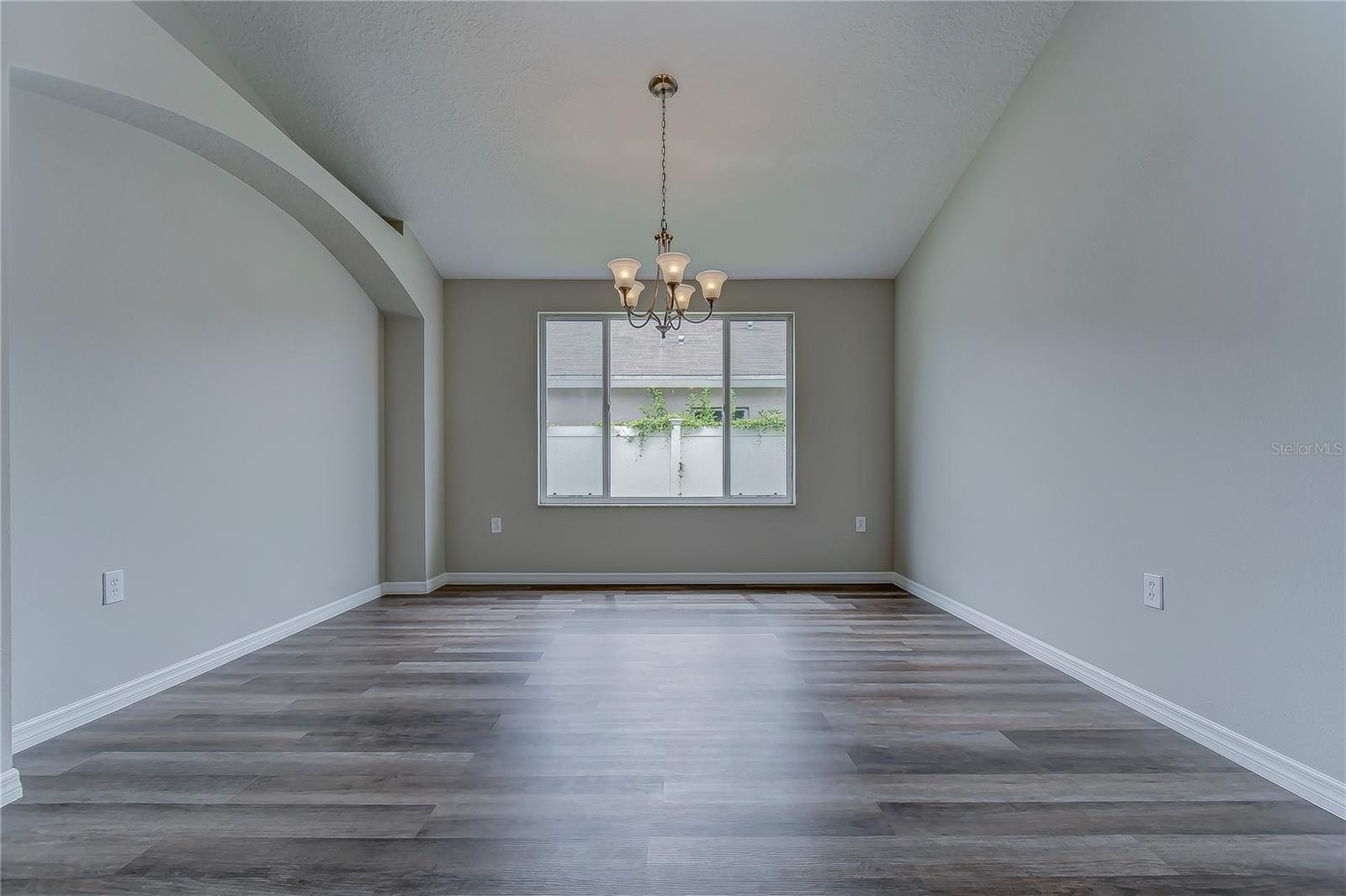 MEADOW POINTE PRCL 15 UNIT 02 REP - Residential Lease