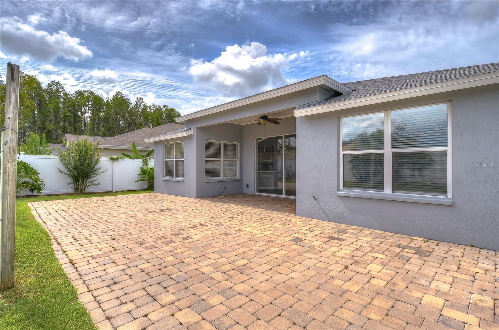 MEADOW POINTE PRCL 15 UNIT 02 REP - Residential Lease