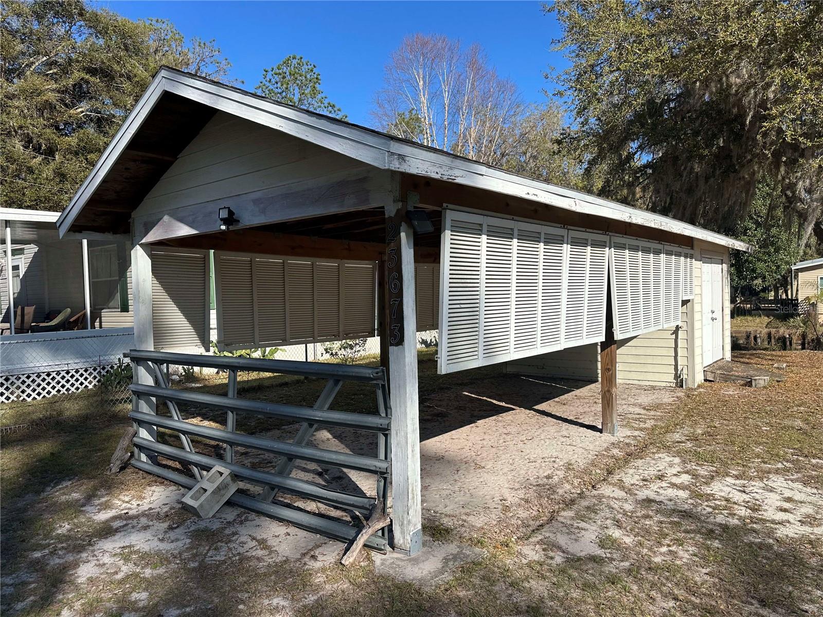 LAKE KERR KEY - Residential