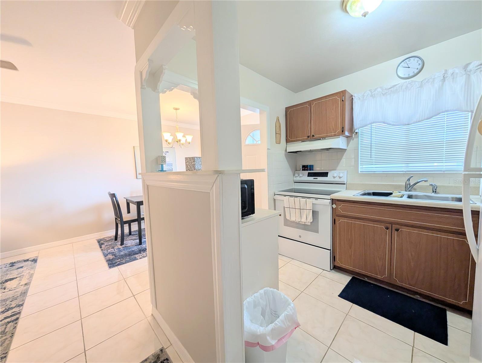 BAYSHORE II SEC 14 - Residential Lease