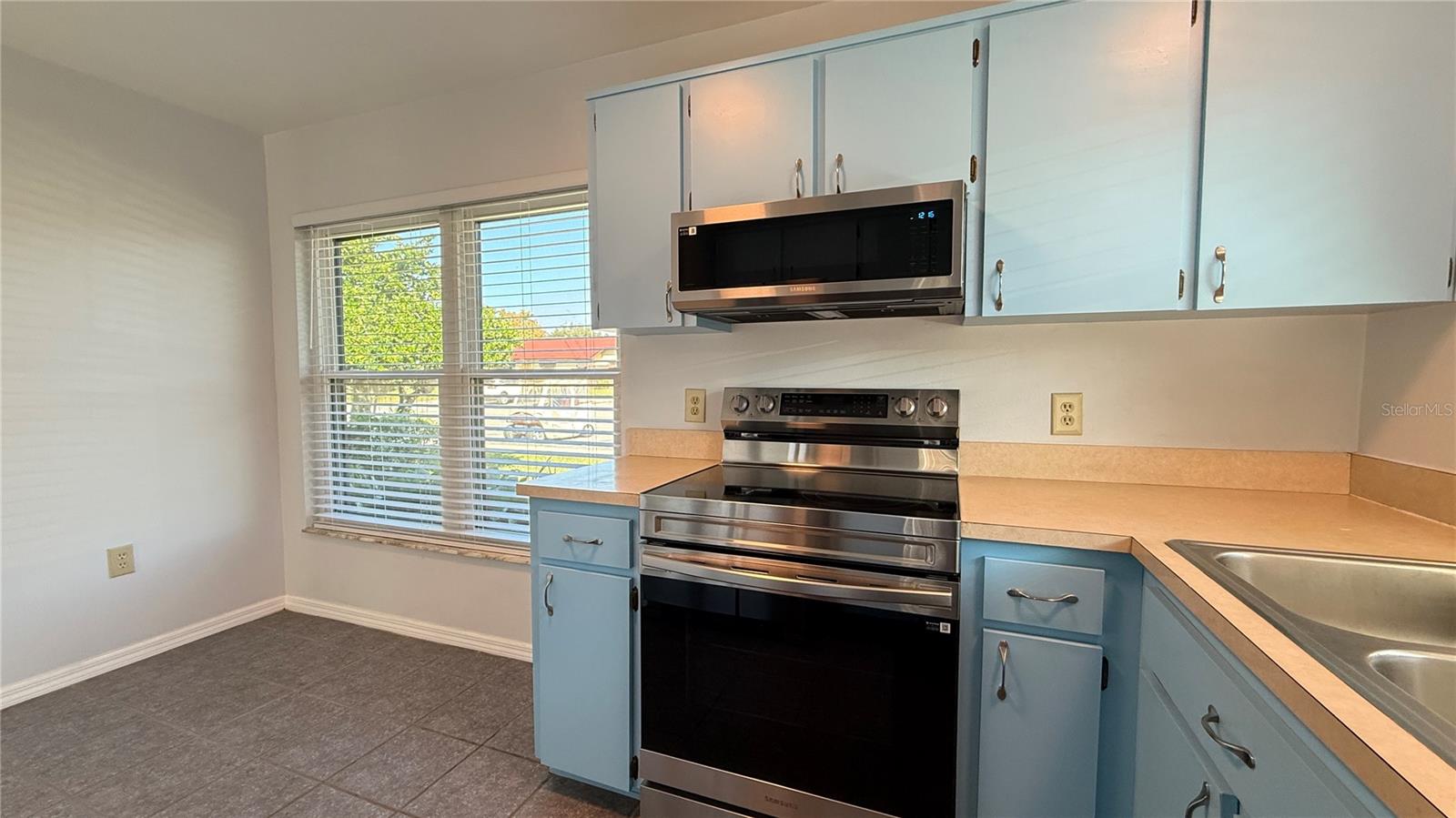 POINCIANA COOPERSMITH VILLAGE - Residential Lease