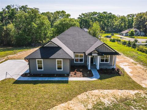 Photo of 0 71st Lane, OBrien, FL 32071 (MLS # GC541846)