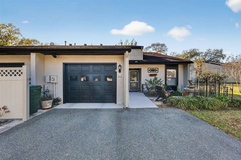 Photo of 913 Belle Oak Drive #0, Leesburg, FL 34748 (MLS # G5108951)