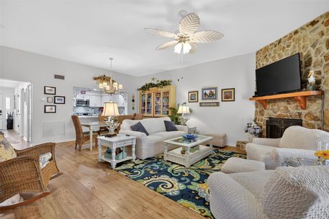 Tiny photo for 913 Belle Oak Drive #0, Leesburg, FL 34748 (MLS # G5108951)