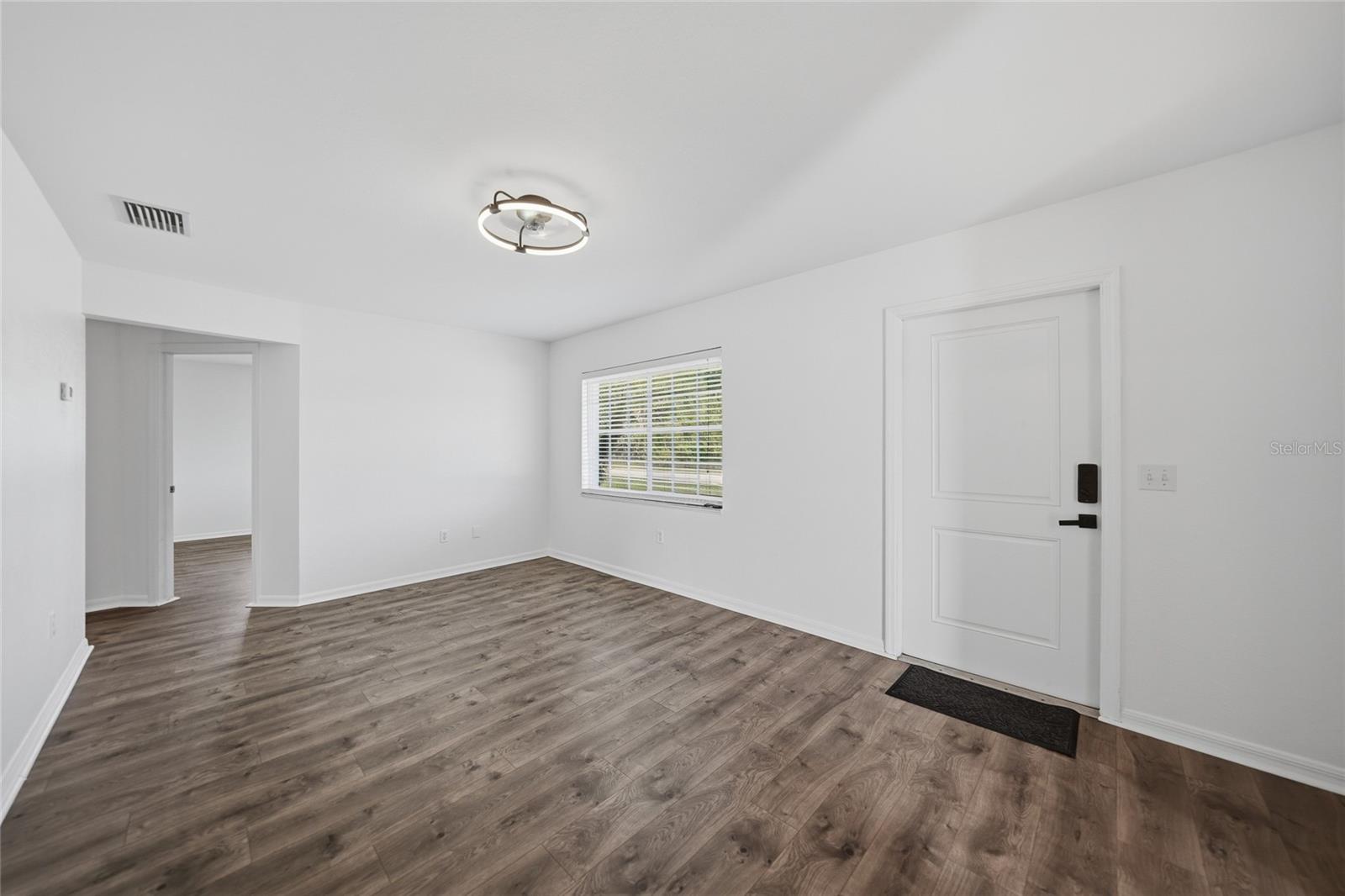 TEE & GREEN ESTATES - Residential