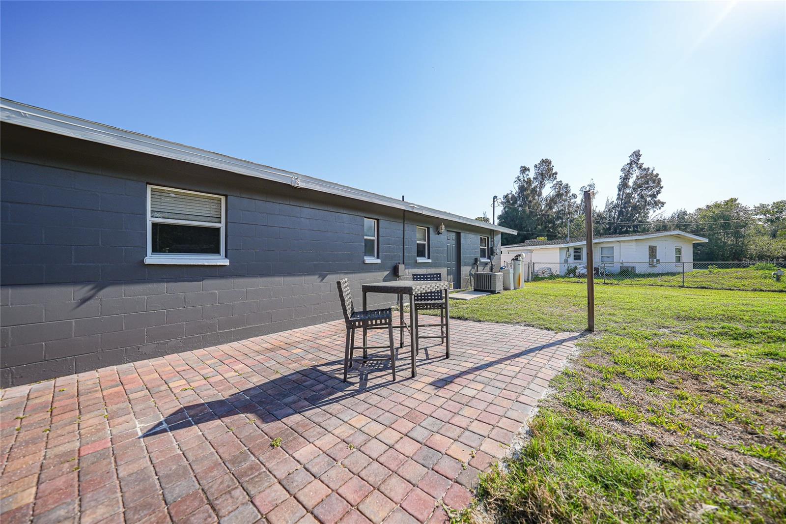 TEE & GREEN ESTATES - Residential