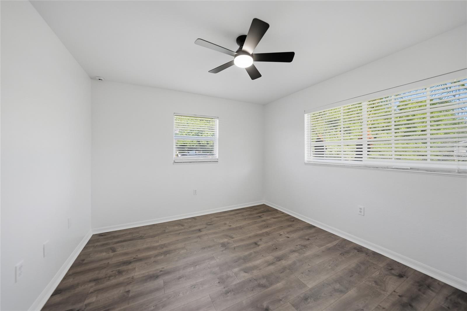 TEE & GREEN ESTATES - Residential