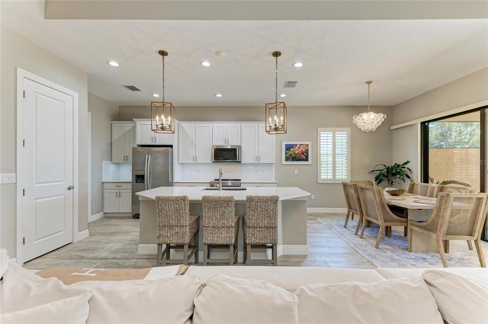 SARASOTA NATIONAL - Residential