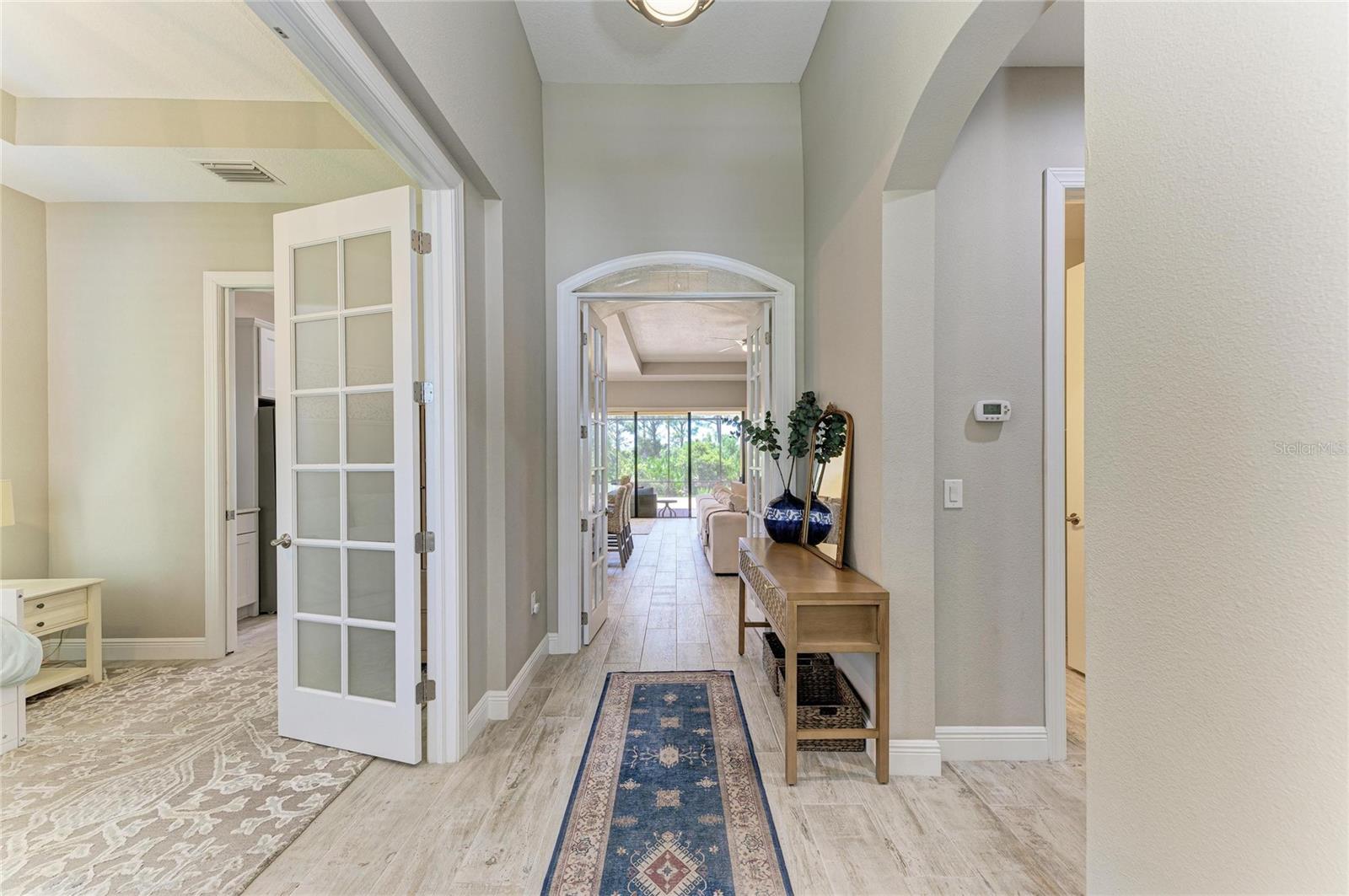 SARASOTA NATIONAL - Residential