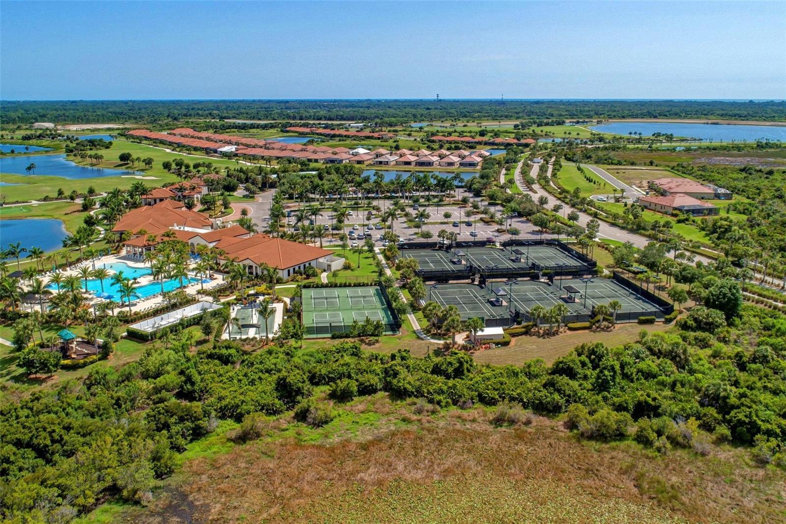 SARASOTA NATIONAL - Residential