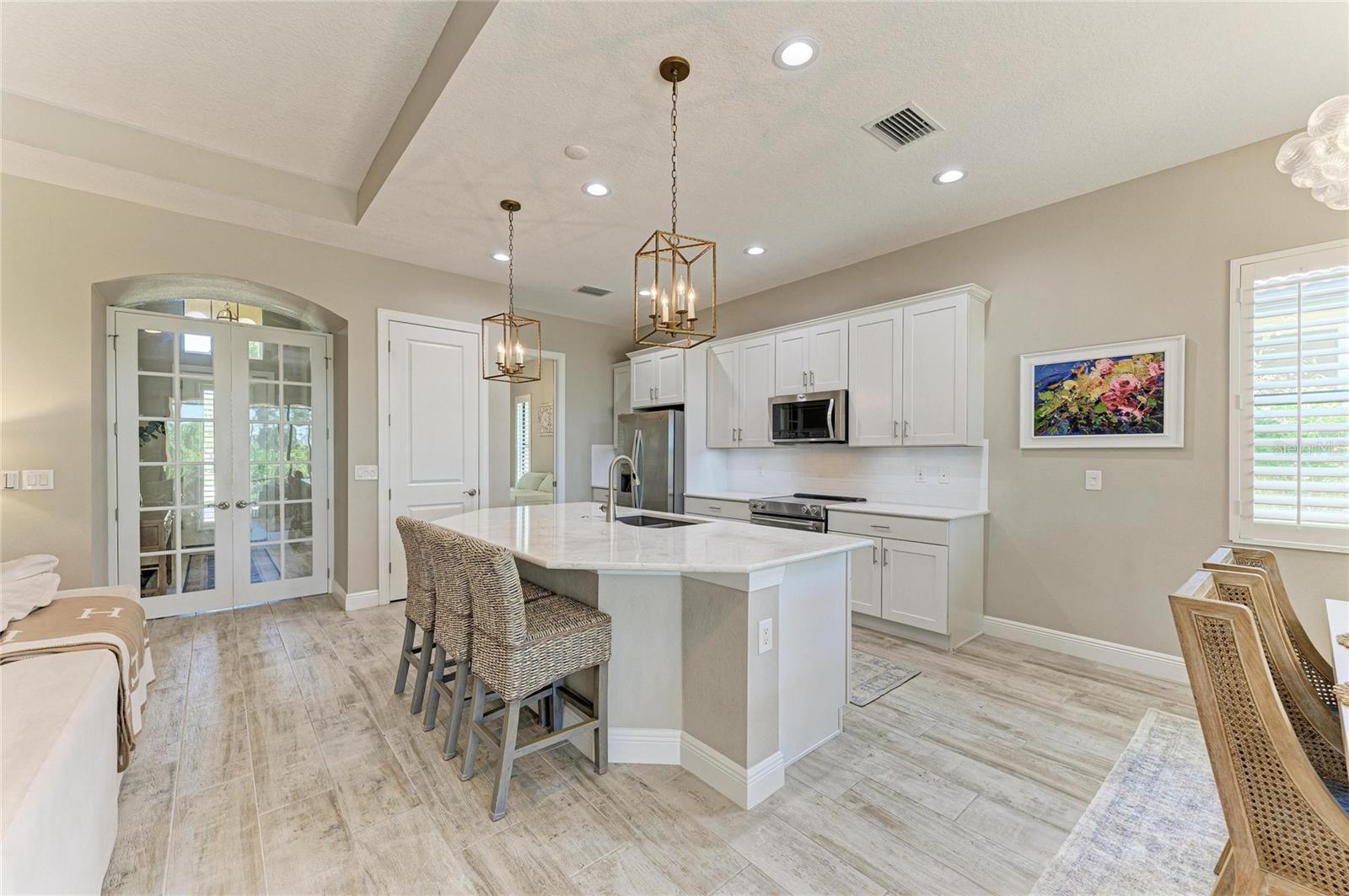 SARASOTA NATIONAL - Residential