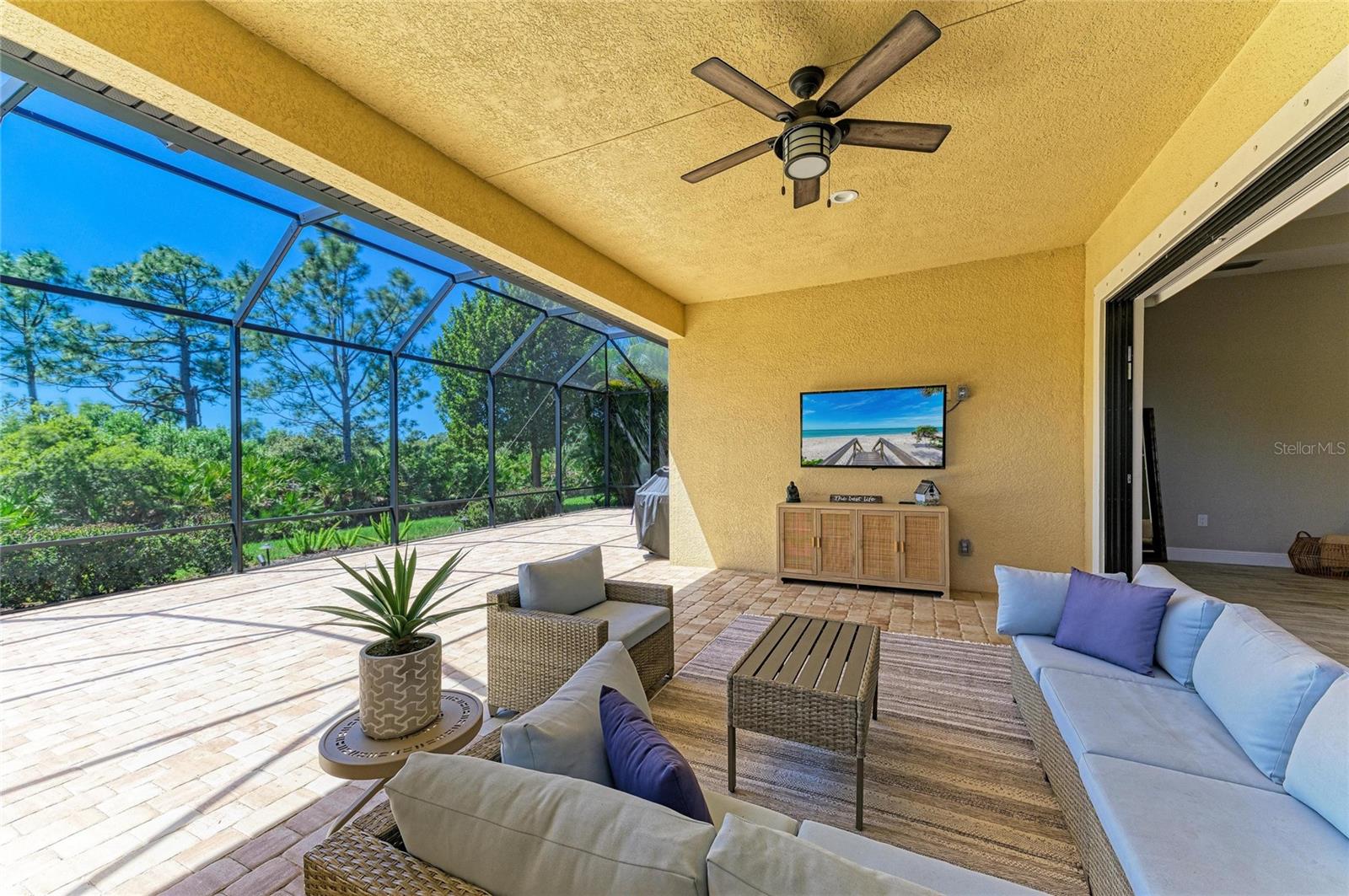 SARASOTA NATIONAL - Residential