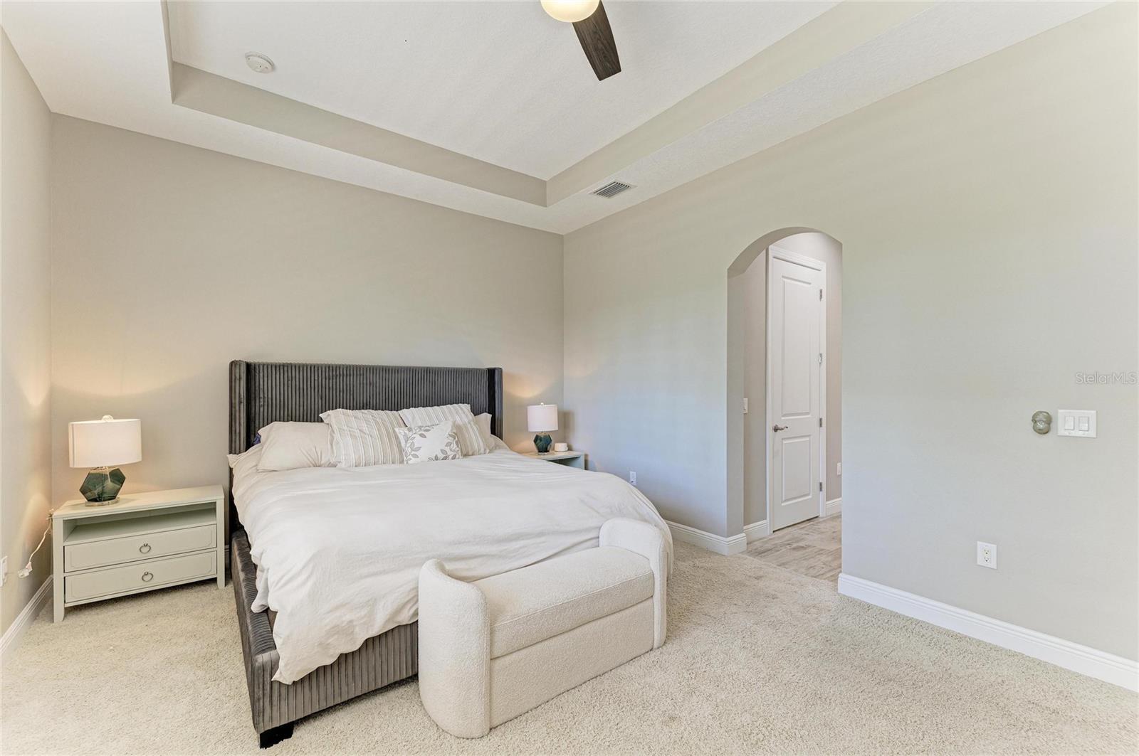 SARASOTA NATIONAL - Residential