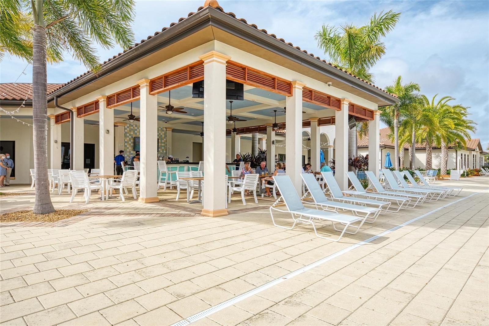 SARASOTA NATIONAL - Residential