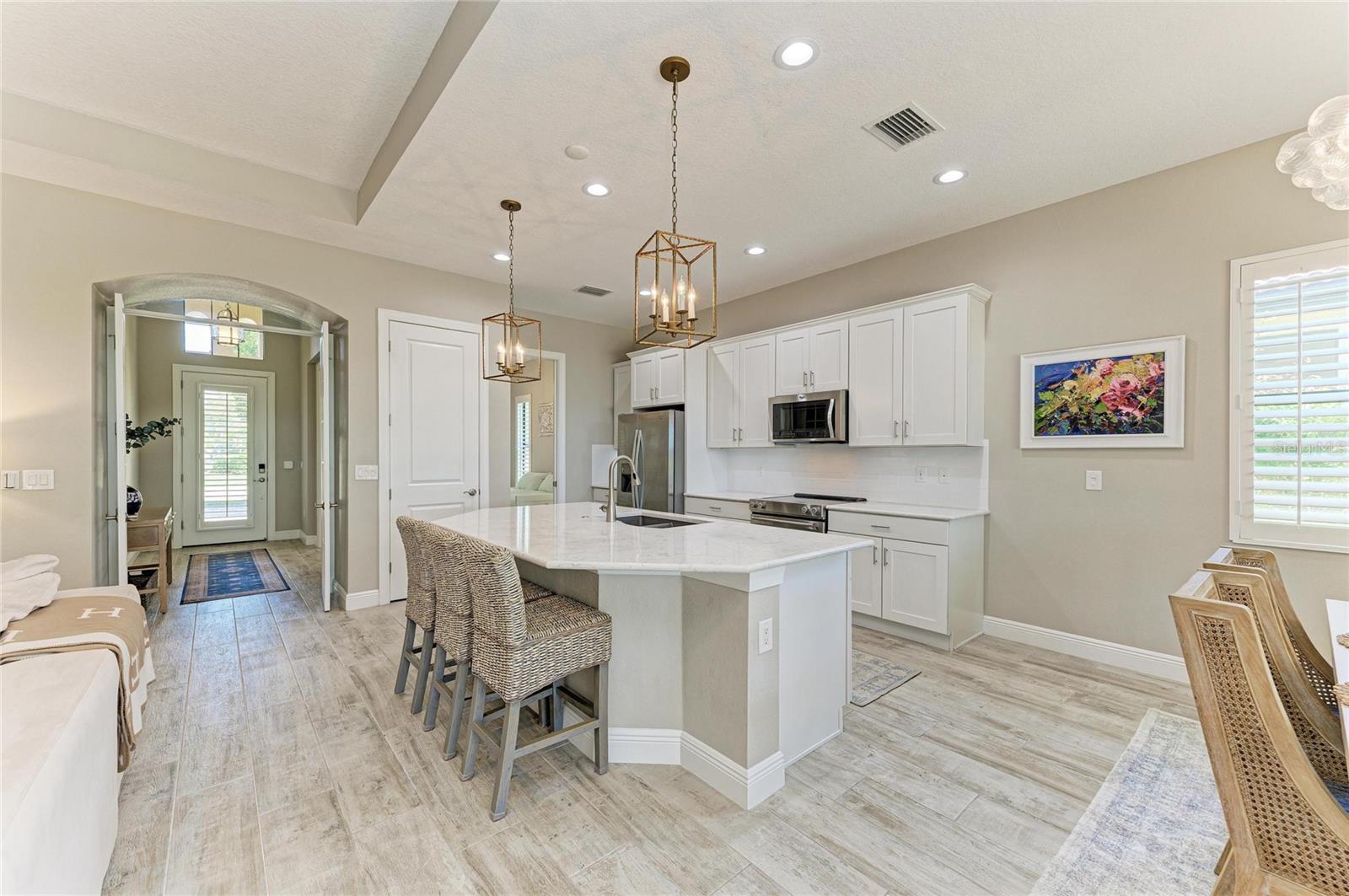 SARASOTA NATIONAL - Residential