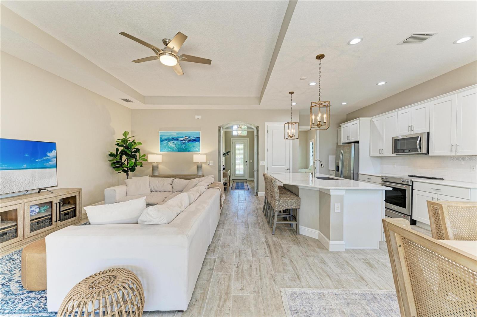 SARASOTA NATIONAL - Residential